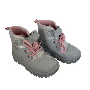 Carters Duck Rain Boots Size 6 Ankle Boots